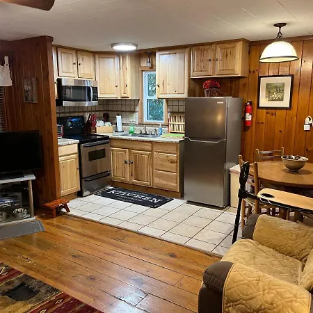 Cozy Cabin Pet Friendly Ada Compatible-2