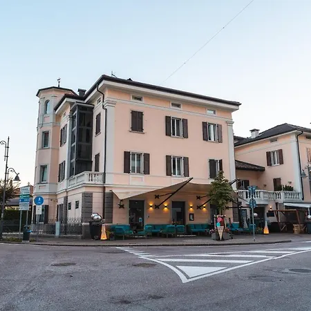 Albergo Caffe Centrale-3