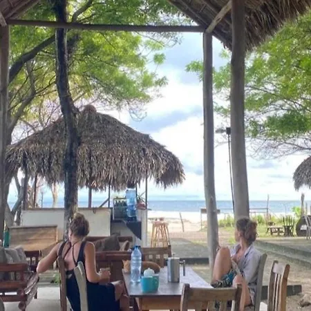 Popoyo Surfcamp-3