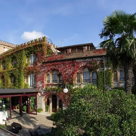 Locanda al Castello Wellness Resort-3