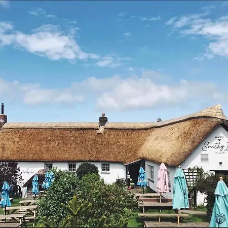The Old Smithy Inn-2