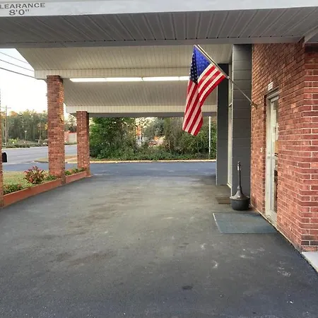 Fairfield Motel Of Winnsboro-2