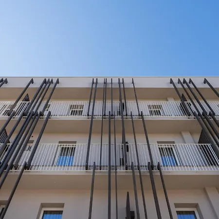 Hotel Lux Sh-2