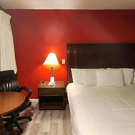 Nashoba Valley Inn & Suites-3