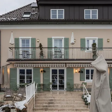 Numa Salzburg Ivy-2