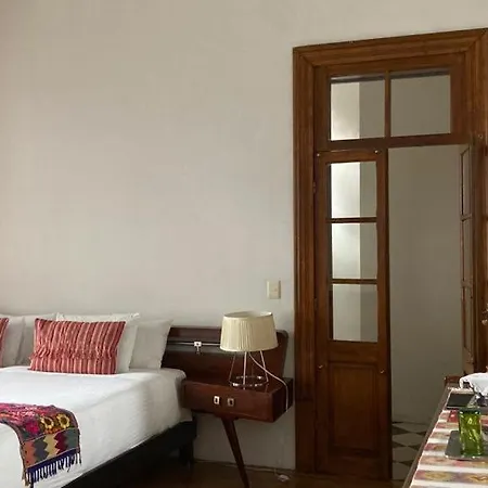 El Patio 77 B&B-2