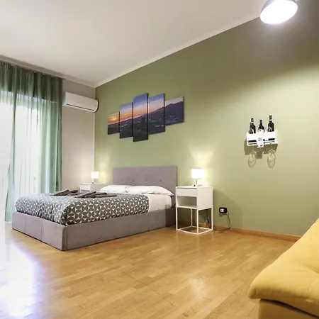 Vomero Maison-2