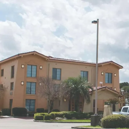 La Quinta Inn By Wyndham New Orleans Veterans / Metairie-3