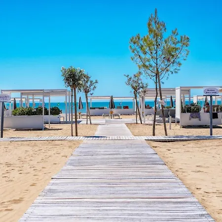 Bosco Canoro Bibione Resort-3