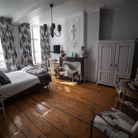 Bienvenue Chez Nous-3