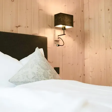 Landhotel und Gasthof Kirchberger-2
