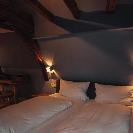 Weinhotel Eltvinum-2