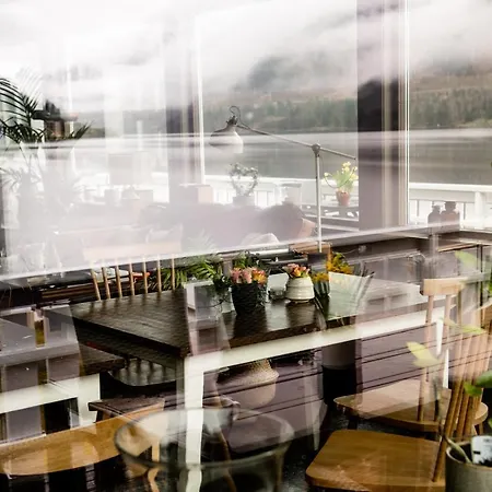 Fjaerland Fjordstove Hotell - Huseby Hotelldrift As-2