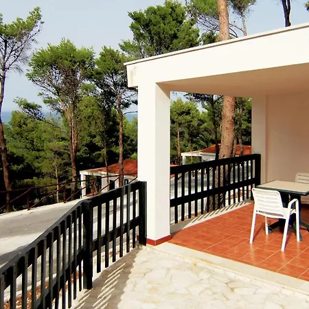 Gattarella Family Resort Puglia - Self Catering Accommodations In The Pinewood-3