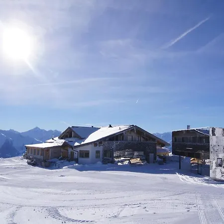 Hotel Cafe-Zillertal-3