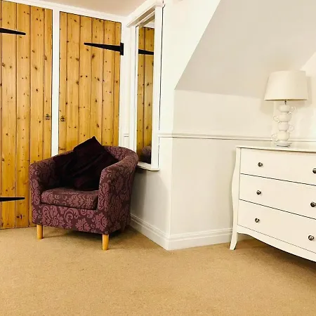 Burnley House Bed & Breakfast-2