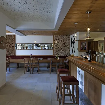 Wellnesshotel Aumühle-3