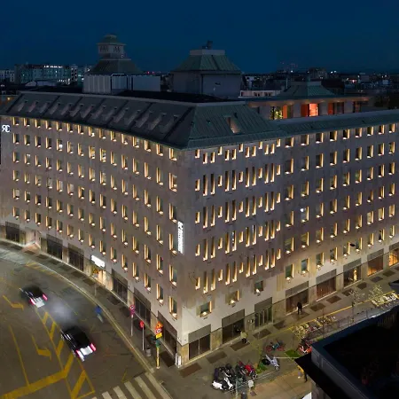 Radisson Collection Hotel, Santa Sofia Milan-3