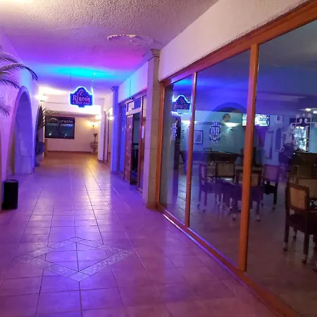 Hotel Mision Santa Maria-2
