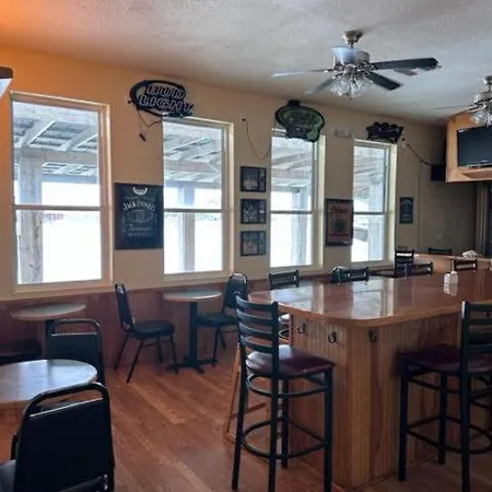 White Sands Inn, Marina, Bar & Grill-3