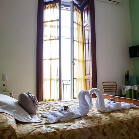 Parthenope'S Home-3