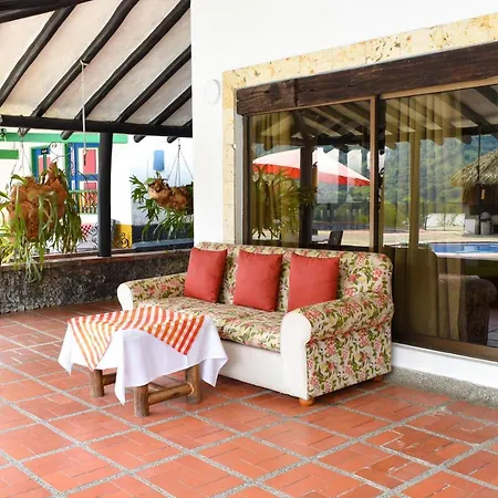 Hotel Hacienda La Bonita-2