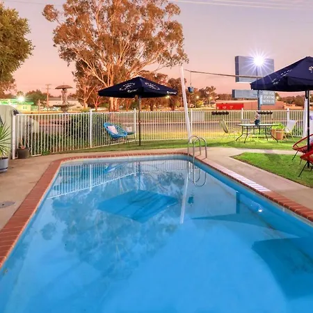 Parkes Federation Motel-3