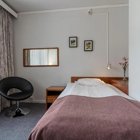 Polar Hotel-2