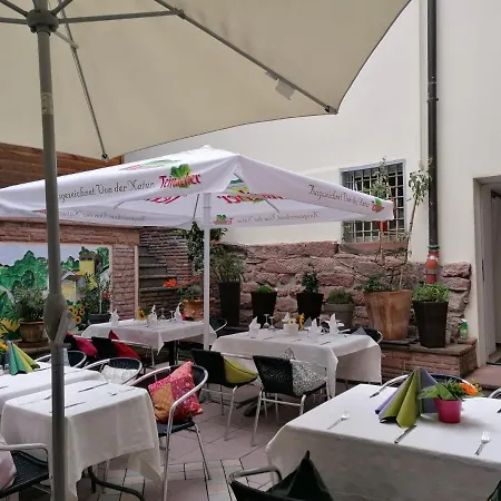 Hotel Restaurant Rössle-3