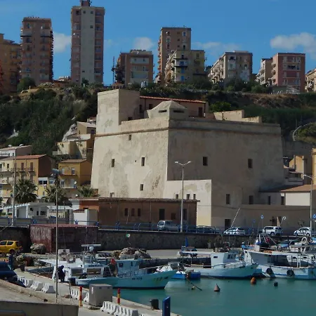 Case Vacanze Ancora-3