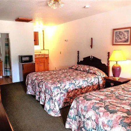 Bear Creek Cabins-2