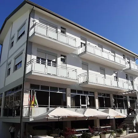 Hotel Eugenio-3
