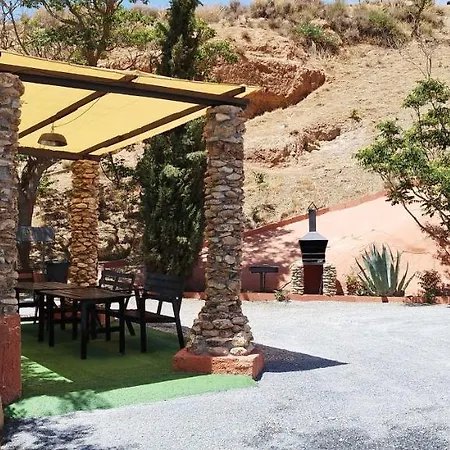 Casas Cueva Y Cortijo La Tala En Guadix-3