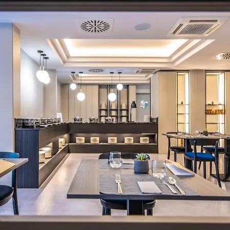 Hotel Delibab-2
