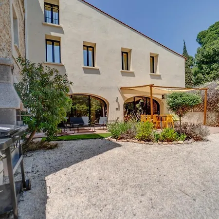 Gite Imagine Roussillon Residence Privee Avec Piscine - 8 Personnes-2