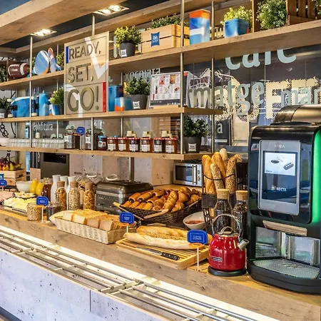 Ibis Budget Barcelona Sant Andreu De La Barca-2