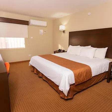 El Camino Hotel&Suites-2
