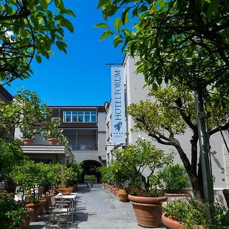 Hotel Forum-2