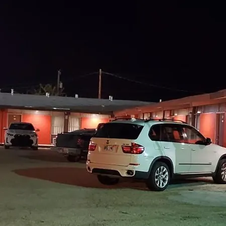 Holiday Host Motel & Rv Park-2