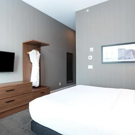 Sandman Signature Sherwood Park Hotel-2