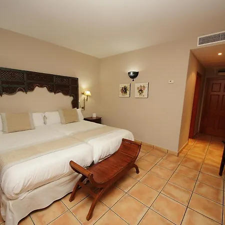 Hotel Château Viñasoro-3