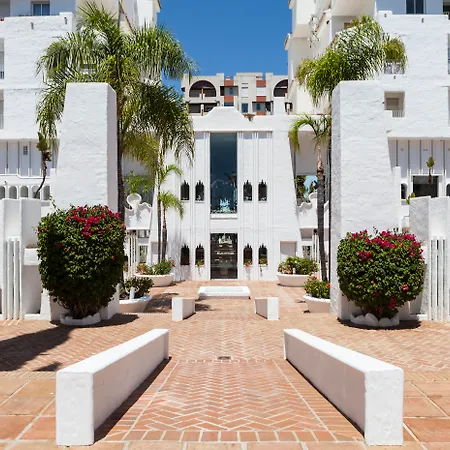 Hotel Suites Albayzin Del Mar-3