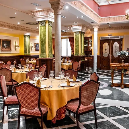 Hotel Reina Cristina-2