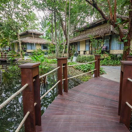 Centara Koh Chang Tropicana Resort-3