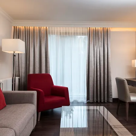 Radisson Blu Badischer Hof Hotel-2