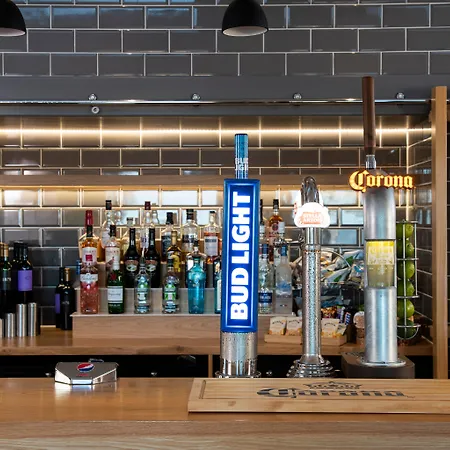 Holiday Inn Express Edinburgh City West By Ihg-2