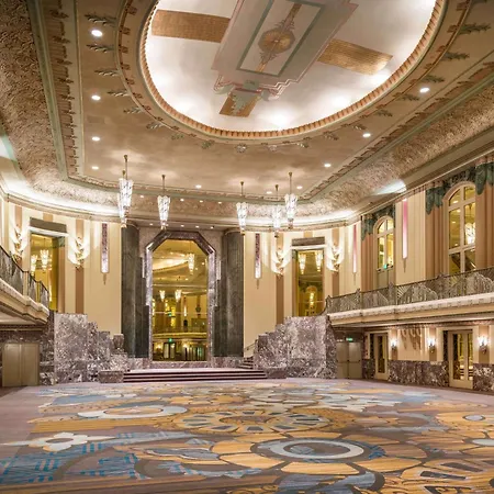 Hilton Cincinnati Netherland Plaza-2
