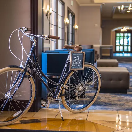 Juniper Hotel Cupertino, Curio Collection By Hilton-3