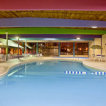 Holiday Inn Rockford I-90&Rt 20 State St By Ihg-2