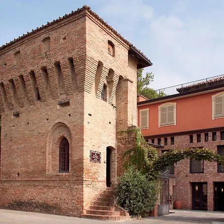 Hotel Castello di Santa Vittoria-2